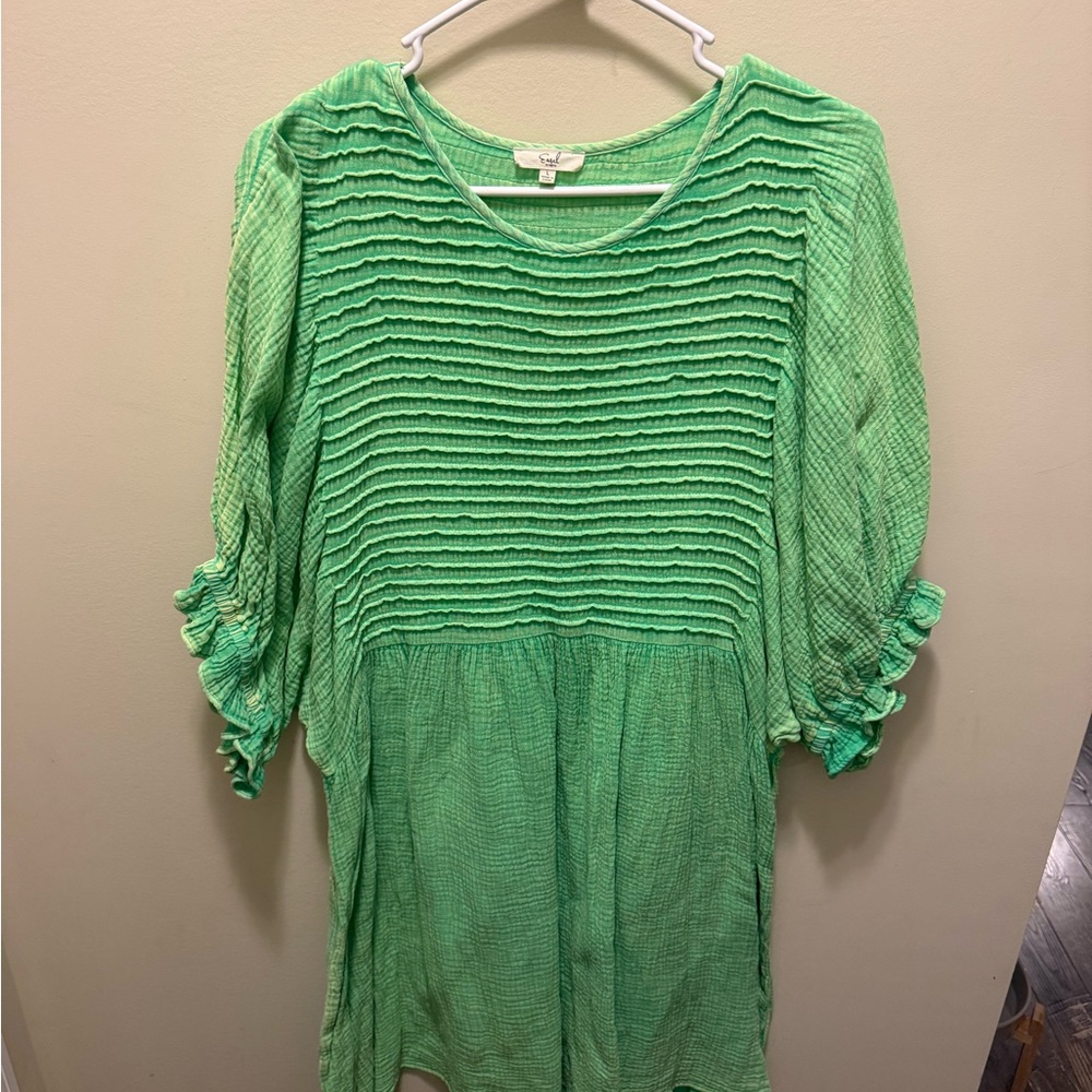 Easel Vibrant Green Textured Blouse